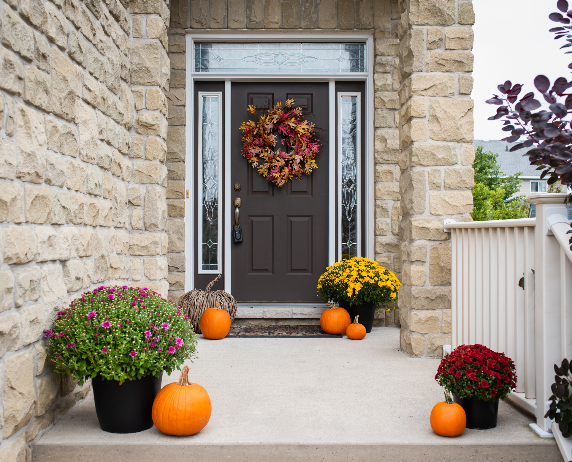 fall porch decor